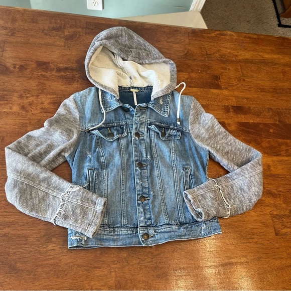 Free People distressed denim gray sleeve and hood jacket size xs - Picture 1 of 9